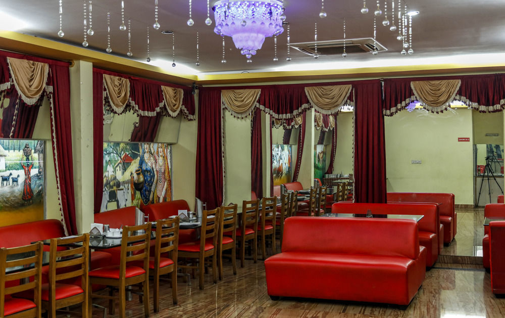 Отель Treebo Trip Grand Regency Бангалор Экстерьер фото